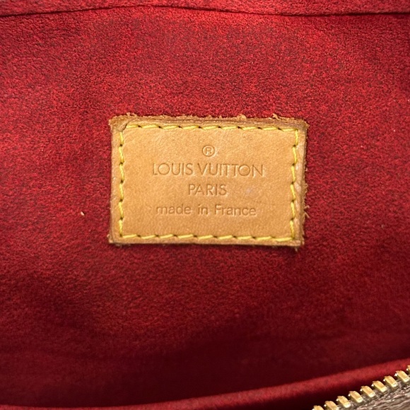 Louis Vuitton Monogram Excentri-Cite Handle Bag - Picture 13 of 16